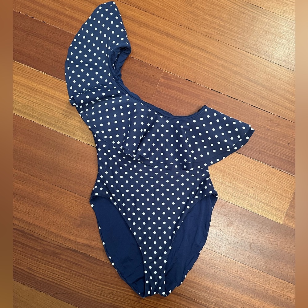 RUFFLE ASYMMETRICAL OVERSIZED POLKA DOT ONE PIECE